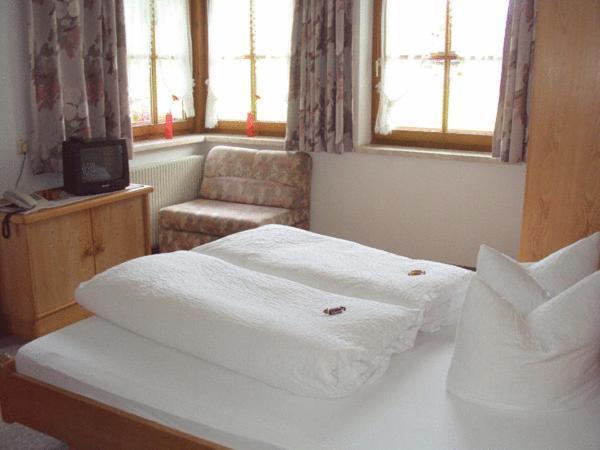 Haus Alpengruss Hotel ซังคท์เลออนฮาร์ด อิม พิทซ์ทัล ภายนอก รูปภาพ